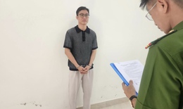 G&#227; trai l&#233;n quay cảnh nhạy cảm rồi cưỡng d&#226;m bạn g&#225;i cũ