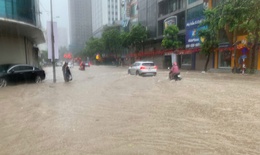 H&#224; Nội mưa vừa v&#224; mưa to những ng&#224;y tới do ho&#224;n lưu b&#227;o li&#234;n tiếp