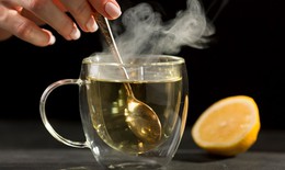 Ngoài nước chanh ấm, các loại đồ uống này được bác sĩ khuyên tốt cho thận