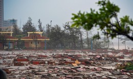 Biển Đ&#244;ng lại sắp đ&#243;n b&#227;o v&#224;o đầu th&#225;ng 10