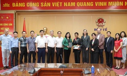 Bộ trưởng Bộ Y tế Đ&#224;o Hồng Lan tiếp Trợ l&#253; Tổng Thư k&#253; Li&#234;n hợp quốc