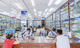 Hệ thống nh&#224; thuốc v&#224; trung t&#226;m ti&#234;m chủng Long Ch&#226;u đồng h&#224;nh c&#249;ng Lễ trao giải &#39;Cơ sở Y tế Xanh - Sạch - Đẹp&#39; lần thứ I