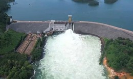 Mở 2 cửa xả hồ thủy điện Th&#225;c B&#224; ứng ph&#243; với mưa lớn