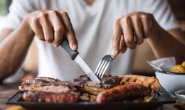 Ăn toàn thịt để giảm cân nhanh: 4 lợi ích bất ngờ và 4 rủi ro 'ngầm' bạn cần biết