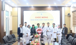 Sau 11 năm chạy thận, con trai được cha hiến thận cứu sống