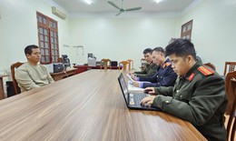 Bắt đối tượng người nước ngoài buôn lượng lớn linh kiện súng quân dụng dưới vỏ bọc 'bộ thông tắc bồn cầu'