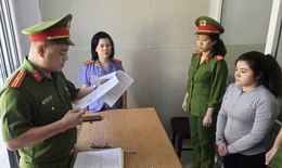 Chiếm đoạt hơn 470 triệu đồng tiền bán hàng, nữ quản lý cửa hàng bị khởi tố