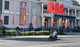 Khánh Hòa rực sắc cờ hoa, gửi trọn niềm tin vào Đại hội XIV của Đảng