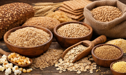 Vì sao người tăng huyết áp nên bổ sung ngũ cốc nguyên hạt vào chế độ ăn?