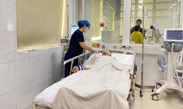 Tai biến khó lường từ thói quen 'cứ mệt là truyền dịch'