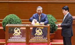 Hình ảnh bầu Ban Chấp hành Trung ương Đảng khóa XIV