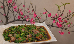 Xu hướng 'ăn Tết sớm': Thích nghi nhịp sống mới hay thay đổi cách đón Tết?