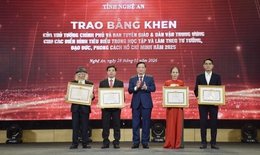 Nghệ An: Báo chí phải là 'ngọn cờ dẫn dắt', lan tỏa khát vọng phát triển