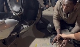 Khởi tố đối tượng người nước ngoài mua bán 8 kg cần sa tại Hà Nội