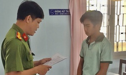 Bắt đối tượng giao cấu với bé gái 15 tuổi