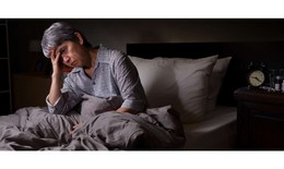 7 cách khắc phục bệnh mất ngủ ở người già