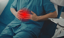 Bệnh nhân ung thư liên tục nôn ói, bác sĩ tìm ra nguyên nhân ít ai ngờ