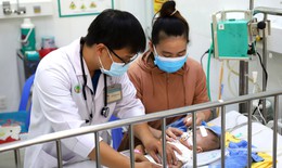 TPHCM: Ca mắc cúm tăng, bác sĩ cảnh báo nguy cơ ở trẻ nhỏ