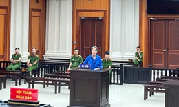 Mâu thuẫn gia đình, người phụ nữ chém chồng và con riêng