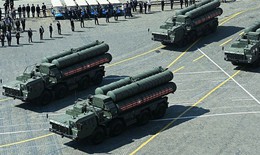 Tiêm kích Su-35 ghép đôi với hệ thống S-400 săn đối thủ tầm xa