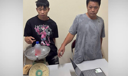 Bắt 8 đối tượng trong vụ vận chuyển gần 2kg thủy ngân giấu trong chai nước ngọt