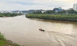 Đã tìm thấy thi thể cán bộ kiểm lâm trên sông Hồng