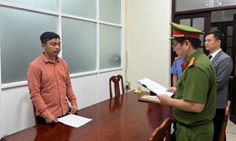 Bắt giam tài xế bán 2 ô tô của ông chủ để trả nợ tiền đánh bạc