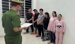 Bắt tạm giam nhóm đối tượng cầm kiếm truy đuổi nhau giữa phố