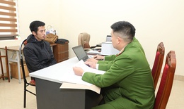 Bắt giữ tài xế xe tải gây tai nạn khiến ô tô con văng xuống suối, 3 người bị thương