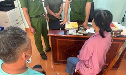 Cụ bà 72 tuổi suýt mất 150 triệu đồng vì bẫy lừa đảo 'quà tặng quốc tế'