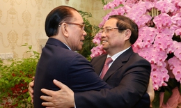 Thủ tướng thăm nguyên lãnh đạo Đảng, Nhà nước và dâng hương tưởng nhớ các đồng chí cố lãnh đạo
