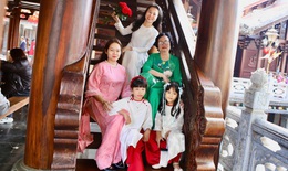 Rộn ràng chụp ảnh Tết tại ngôi chùa cuối cùng Việt Nam được phong Sắc tứ