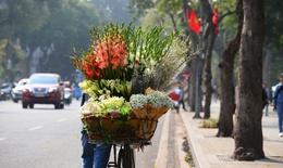 Không khí lạnh về muộn hơn dự báo, Hà Nội nắng ấm 28 độ ngày 29 Tết