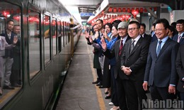 Báo Nhân Dân ra mắt 'Chuyến tàu hạnh phúc': Hành trình nhân văn chào Xuân mới