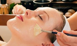 Bí quyết 'trẻ hóa tức thì' với mặt nạ lòng trắng trứng và nước cốt chanh