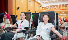 Bác sĩ kỷ niệm Ngày Thầy thuốc Việt Nam bằng nghĩa cử hiến máu  cứu người