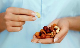 Thời điểm ăn vặt tốt nhất không làm tăng đường huyết