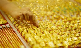 Chốt giá vàng hôm nay ngày 26/2 giảm rất mạnh trong vía Thần Tài