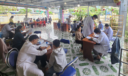 Ở đâu có khó khăn, bệnh tật, ở đó có y bác sĩ