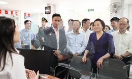 Phó Thủ tướng Phạm Thị Thanh Trà: Thông suốt thủ tục, phục vụ người dân tốt nhất