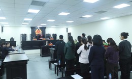 Viện kiểm sát đề nghị nhóm buôn lậu nộp lại 546 kg vàng