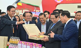 Thủ tướng yêu cầu đẩy mạnh quảng bá sản phẩm, thương hiệu địa phương tại Hội chợ Mùa Xuân 2026