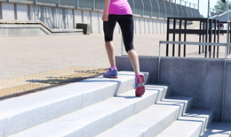 5 bài tập đơn giản với cầu thang tăng sức bền tim mạch