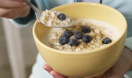 Sau Tết, hãy bắt đầu giảm cân bằng 6 nhóm thực phẩm này