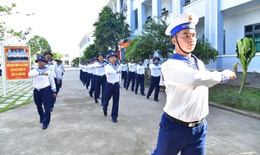 Chiến sĩ mới ở Vùng 2 Hải quân hòa nhập môi trường quân ngũ