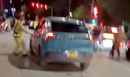 Hà Nội: Tài xế taxi có cồn vượt khung, không chịu ký biên bản đối mặt mức phạt nào?