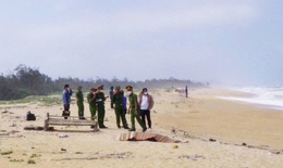 Tàu cá cùng ngư dân mất tích: Tìm thấy 2 thi thể, con tàu chưa rõ tung tích