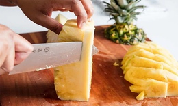 Cách tránh bị rát lưỡi khi ăn dứa tươi