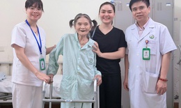 16 ngày, 2 cuộc đại phẫu cứu cụ bà 89 tuổi ở Bệnh viện Việt Đức