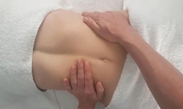 'Bí kíp' massage hỗ trợ giảm mỡ bụng